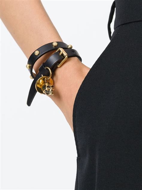 alexander mcqueen skull bracelet